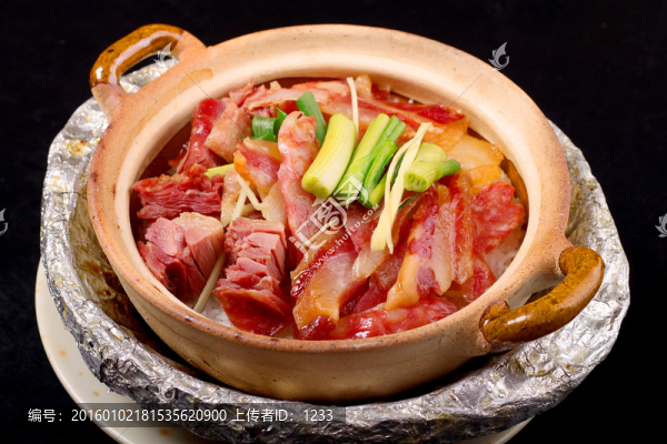 臘味煲仔飯