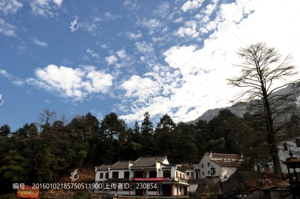 九華山風(fēng)光,青山白云
