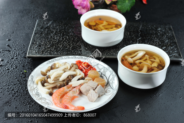 養(yǎng)生菌菇湯
