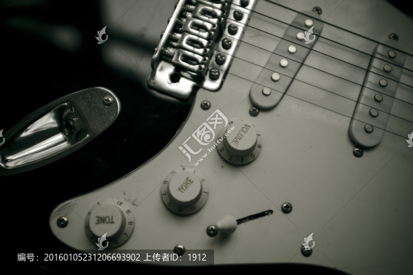 電吉它