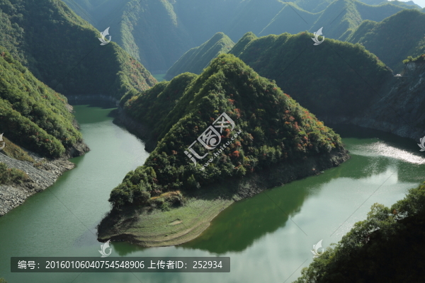 湖光山色