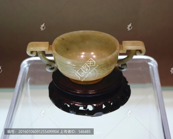 明代,雙夔耳玉杯