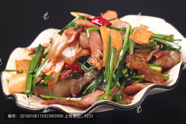 韭菜豆干炒臘肉