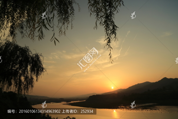 山河口風光
