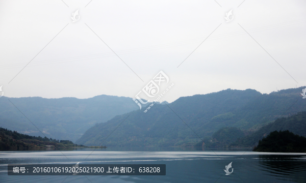 遠(yuǎn)山近水