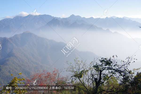 秦嶺南五臺景區(qū)主峰