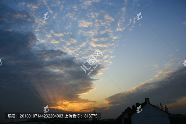穹空夕陽