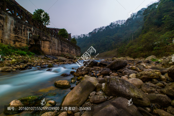 青城山
