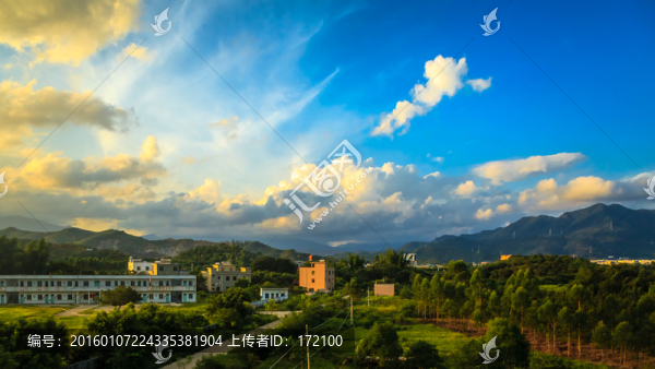 中國廣東鄉(xiāng)村美景高鐵沿途風(fēng)光