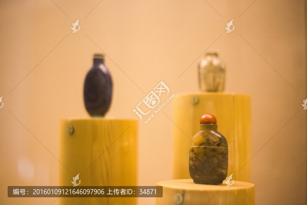 鼻煙壺