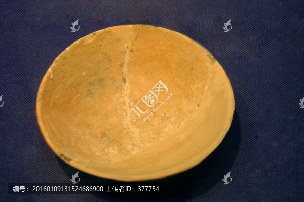 新石器時(shí)代陶器