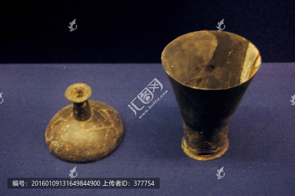 新石器時(shí)代陶器