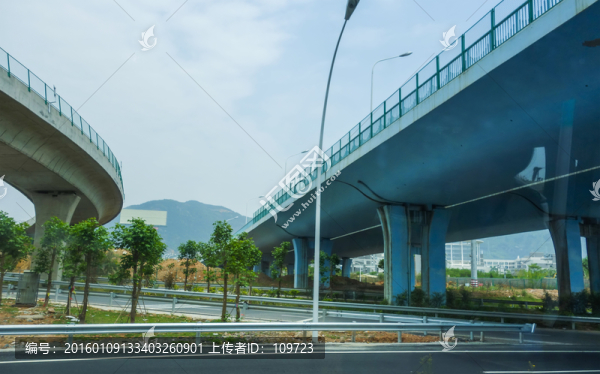 立交橋