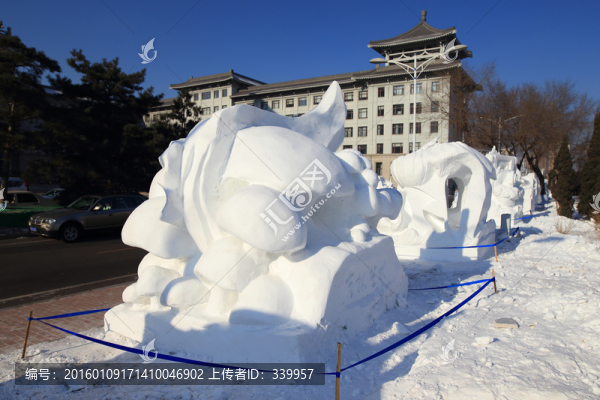 2016國際大學(xué)生雪雕大賽