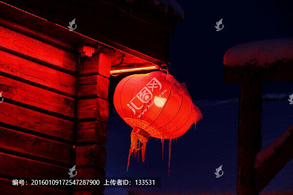 雪鄉(xiāng)紅燈籠