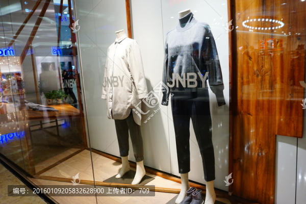 服裝店模特