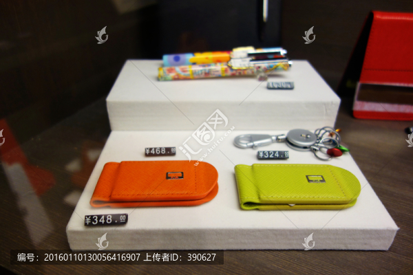 小飾品專賣店