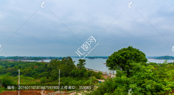 三岔湖
