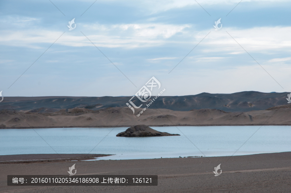戈壁灘風(fēng)光