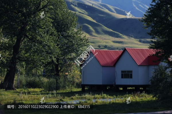 那拉提草原