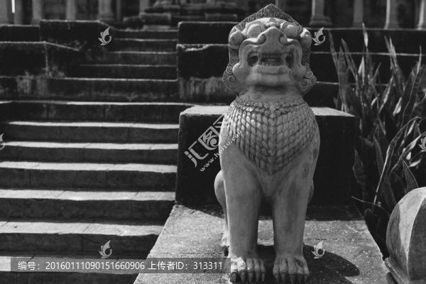 獅子雕像