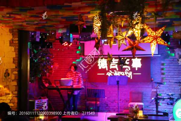 酒吧茶吧夜晚內(nèi)景