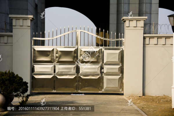 不銹鋼大門