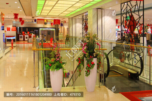 服裝賣場,賣場裝飾,新品上市