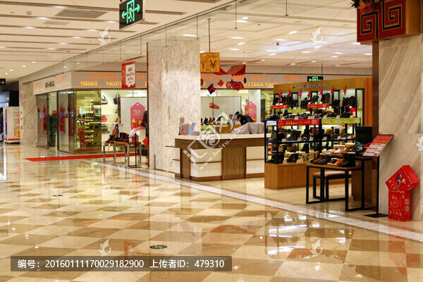 服裝賣場,賣場裝飾,新品上市