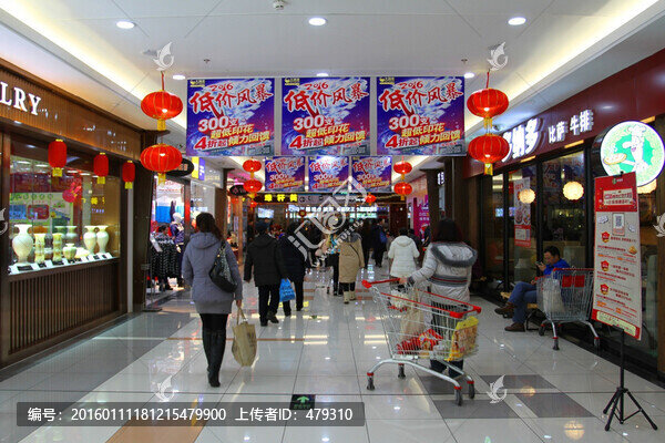 服裝賣場,賣場裝飾,新品上市