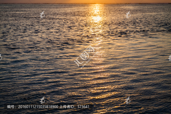 海面上的夕陽(yáng)