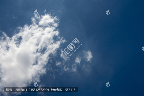 藍(lán)天白云