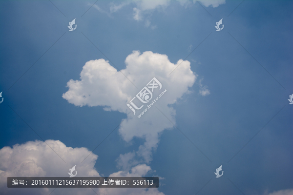 藍(lán)天與白云