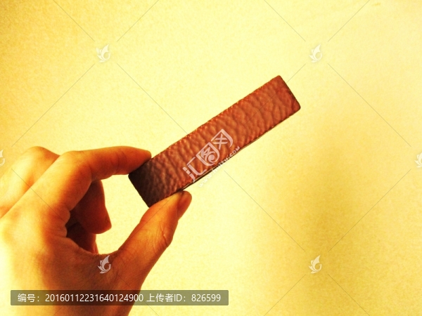 手持巧克力威化餅干,應(yīng)用攝影
