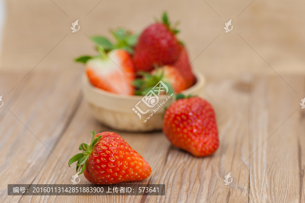 草莓