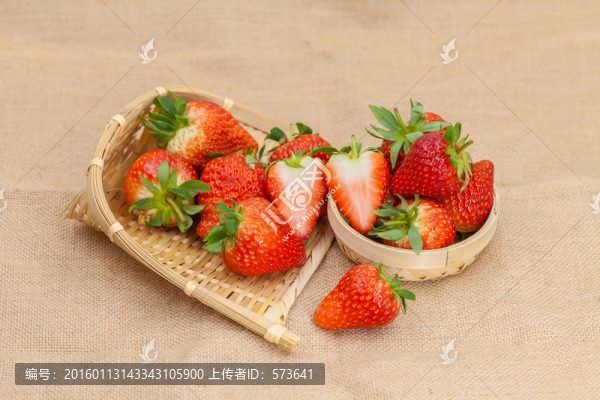 草莓,水果