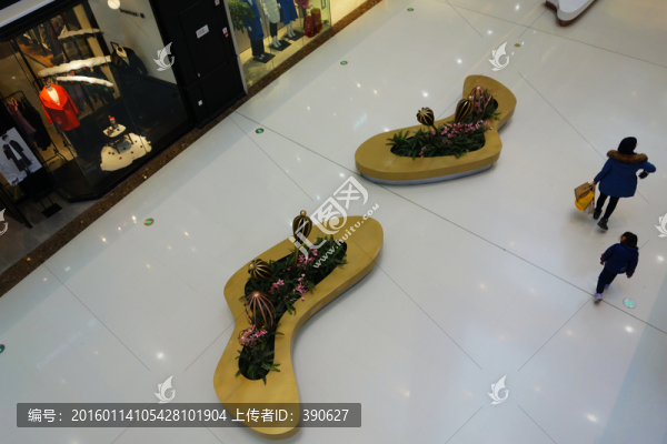 購物中心內景