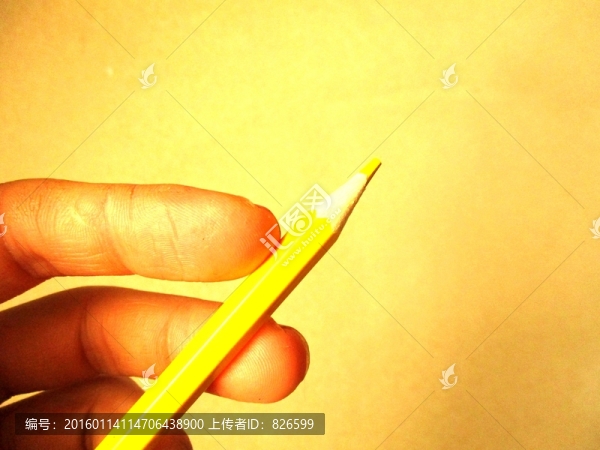 黃色鉛筆,手持黃色彩鉛