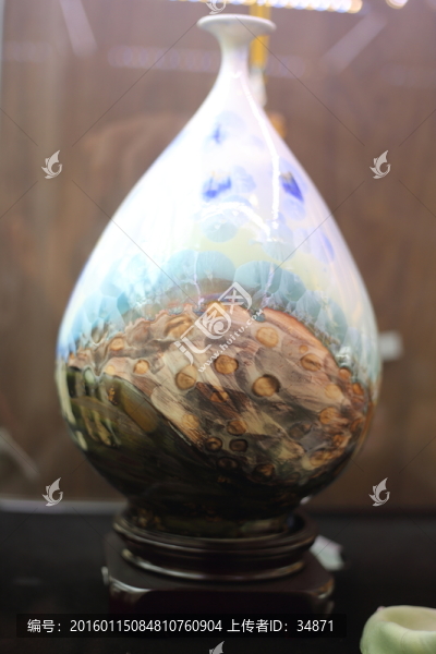 青花瓷瓶