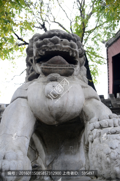 石獅子