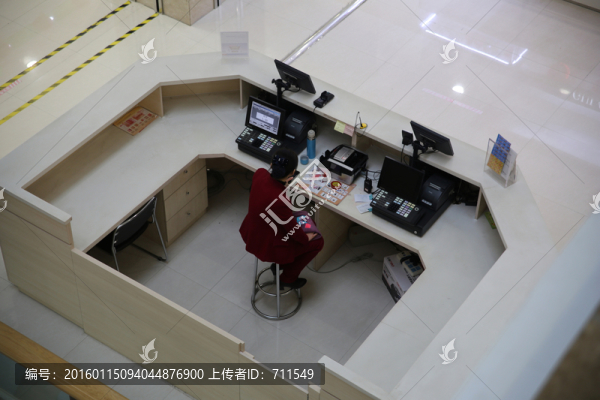 商場(chǎng)購(gòu)物中心收銀臺(tái)