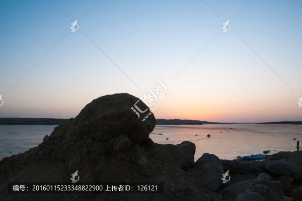戈壁灘風(fēng)光