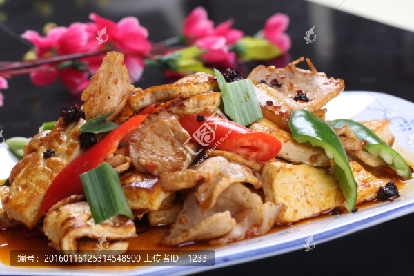 煎豆花回鍋肉