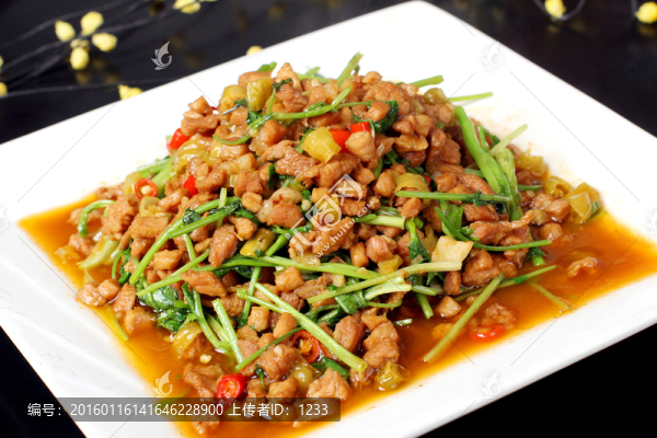 香菜炒肉丁
