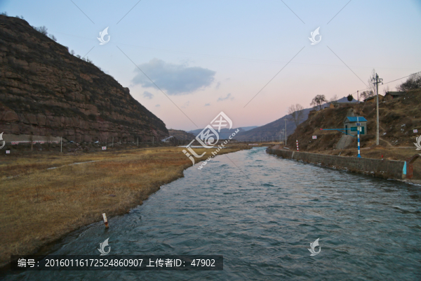 河水
