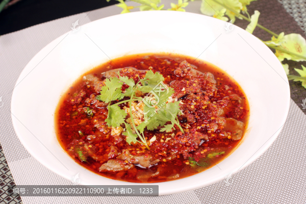 水煮牛肉