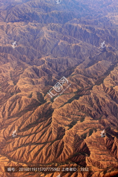 航拍山川