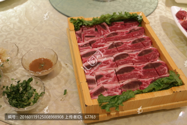 火鍋,帶骨牛肉