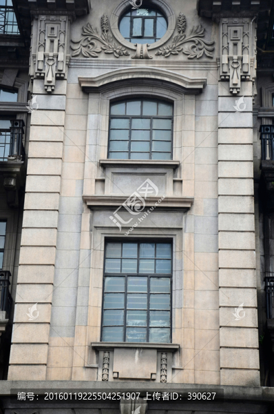 歐式老建筑的窗戶(hù)