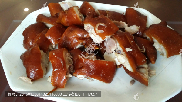鹵水豬腳